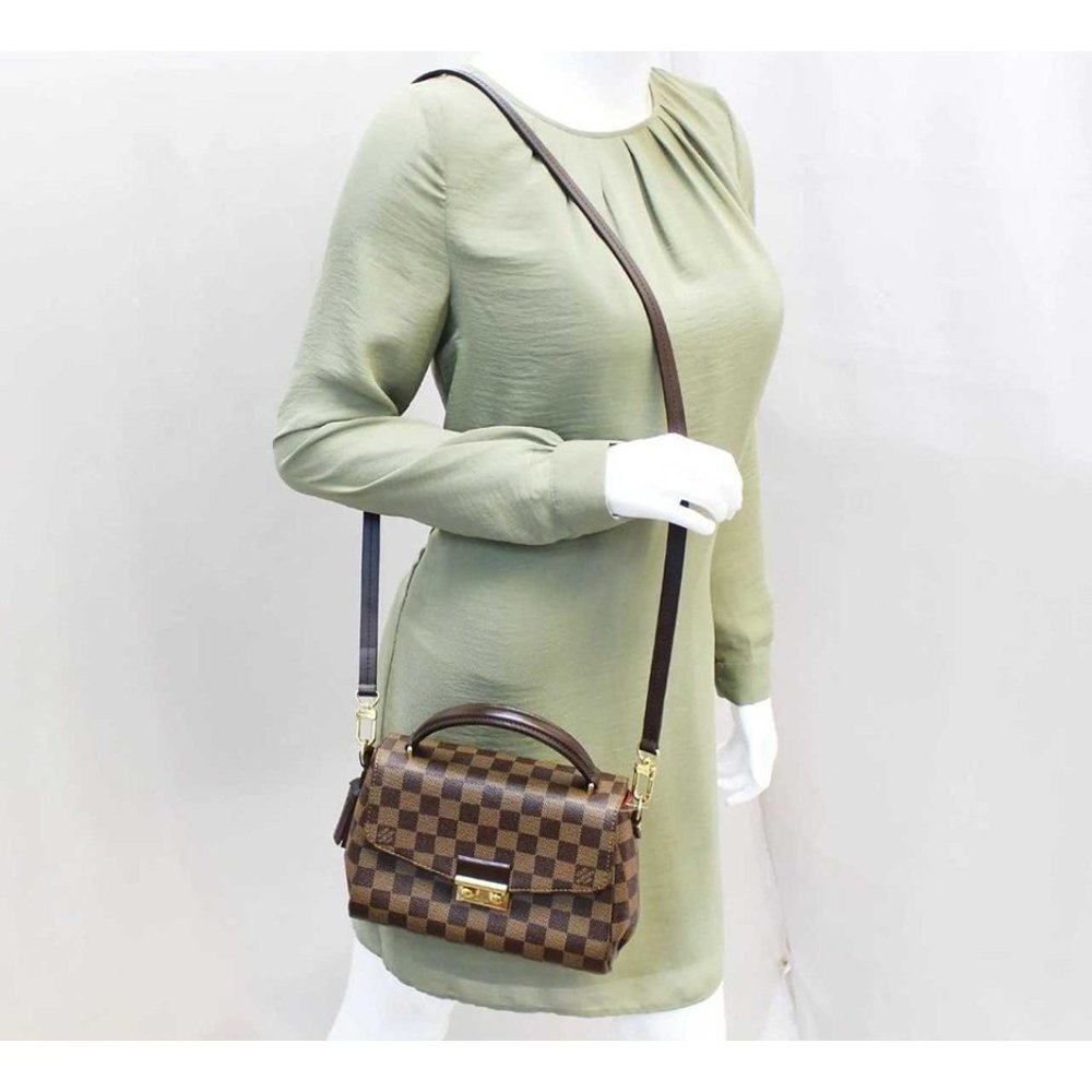 Louis Vuitton Croisette Damier Ebene Canvas Crossbody bag | Like New Condition - Picture 9 of 9